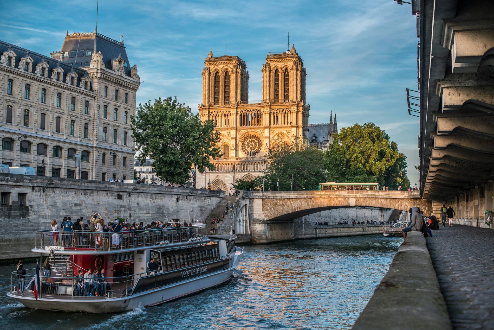 Écrire l'amour, la vie et la poésie – Image 2